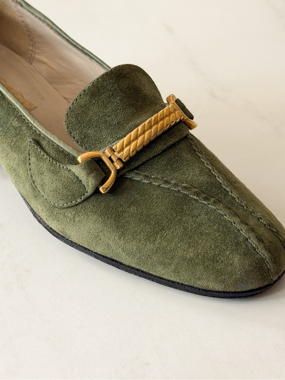 Vintage Gucci Green Suede Horsebit Block Heel Loafers - Picture 6 of 12